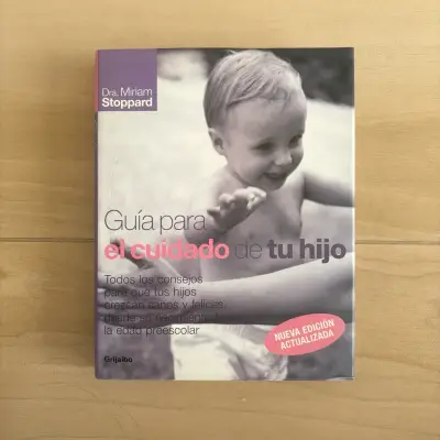 Libro “Guía para el cuidado de tu hijo” - miniatura 1