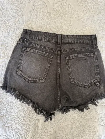 Shorts Karyn Coo de mezclilla - miniatura 2