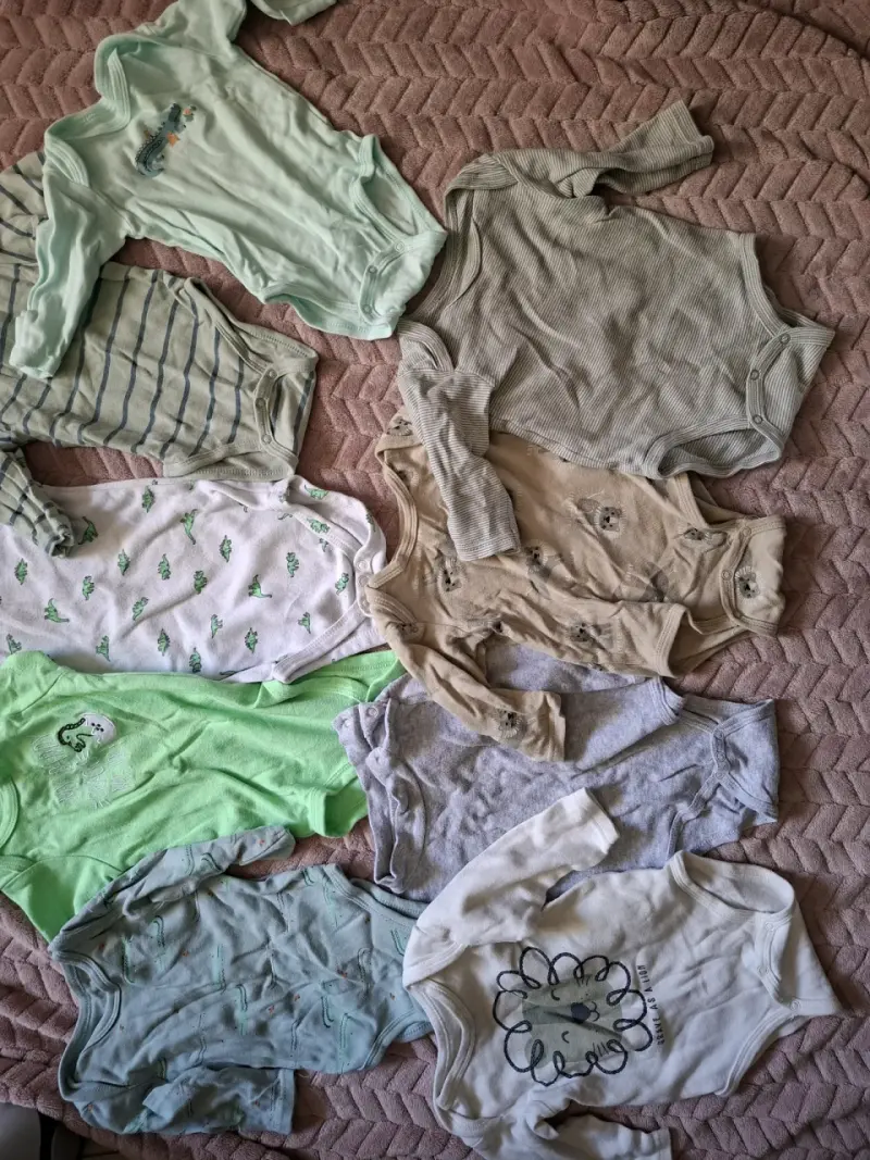 Lote de bodies para bebé