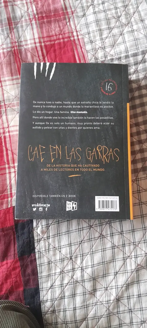 Libro 'La Canción del Lobo' - 2