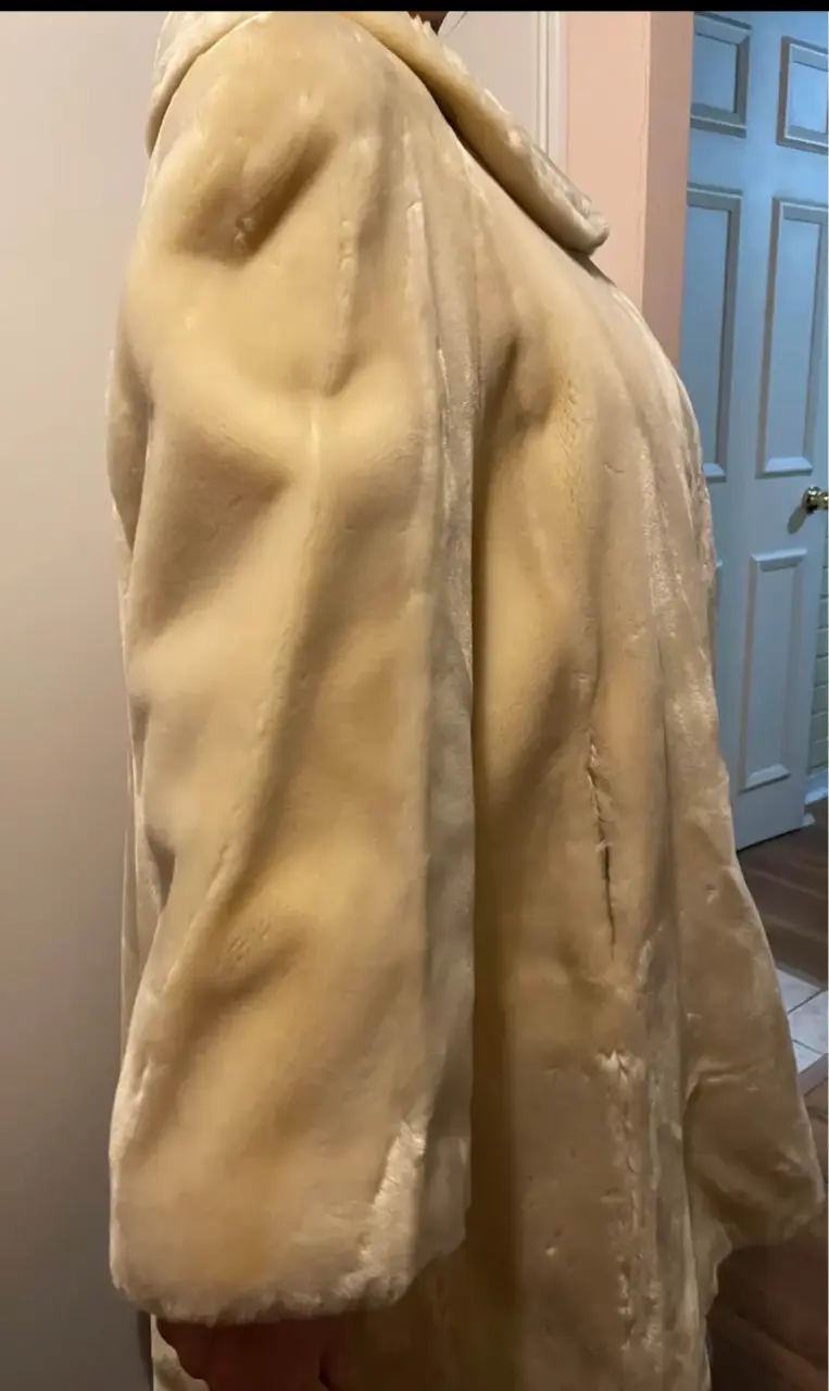 Abrigo de piel beige - 2