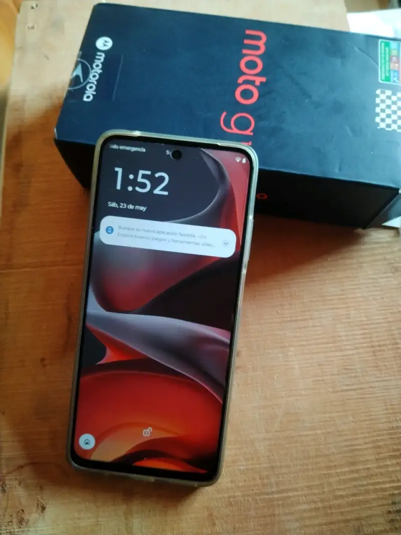 Smartphone Motorola G15 con caja - 1