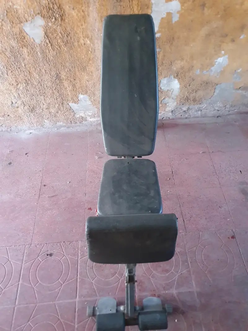 Banco de ejercicios ajustable - 2