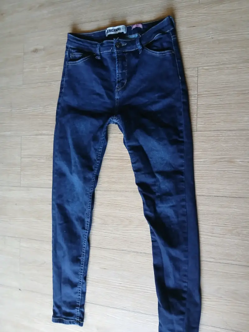Jeans azul oscuro mujer