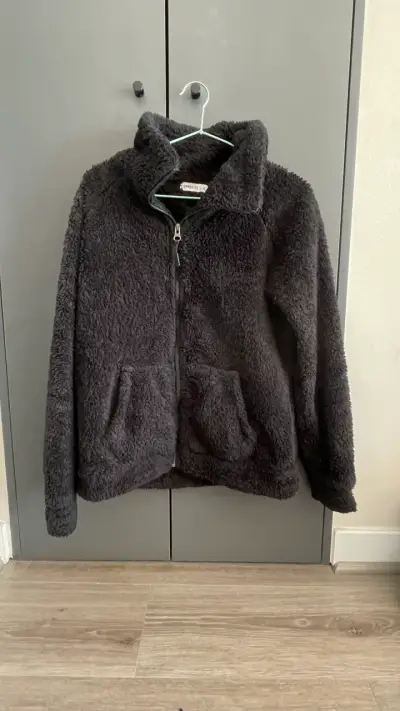 Chaqueta polar negra - miniatura 1