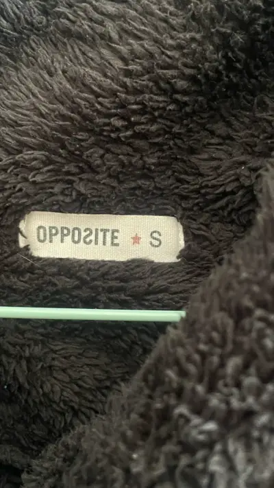 Chaqueta polar negra - miniatura 3