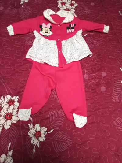 Pijama de niña Minnie Mouse - miniatura 1
