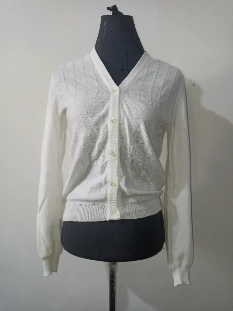 Cardigan blanco elegante