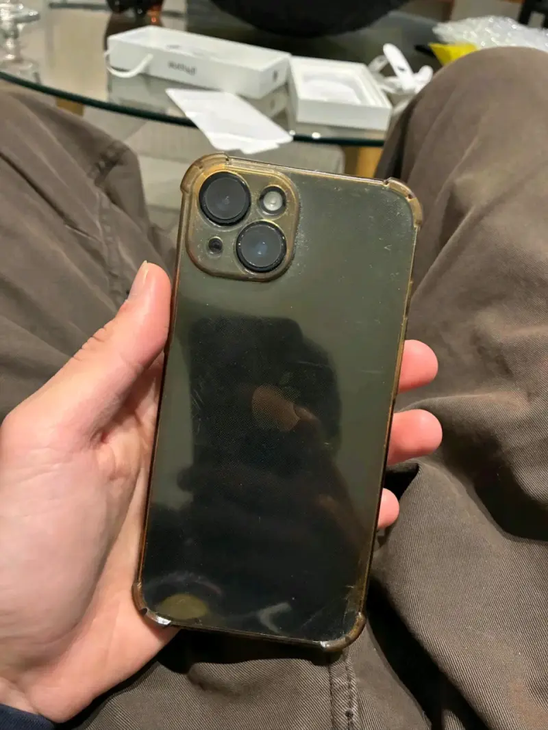iPhone 14 - 3