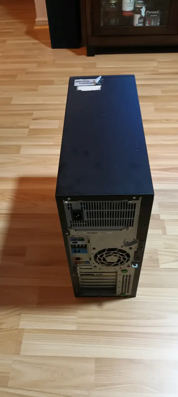 Torre HP Z420 Xeon - 3
