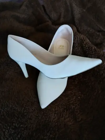 Zapatos de tacón nude Bata - miniatura 2