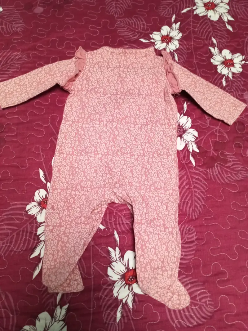 Pijama rosa para bebé - 2