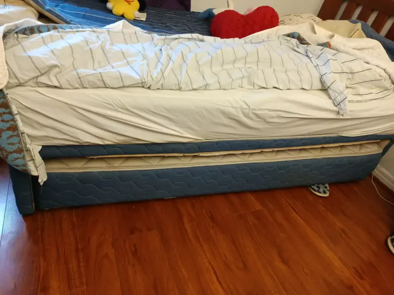 Cama nido de 1.1/2 plaza - 1
