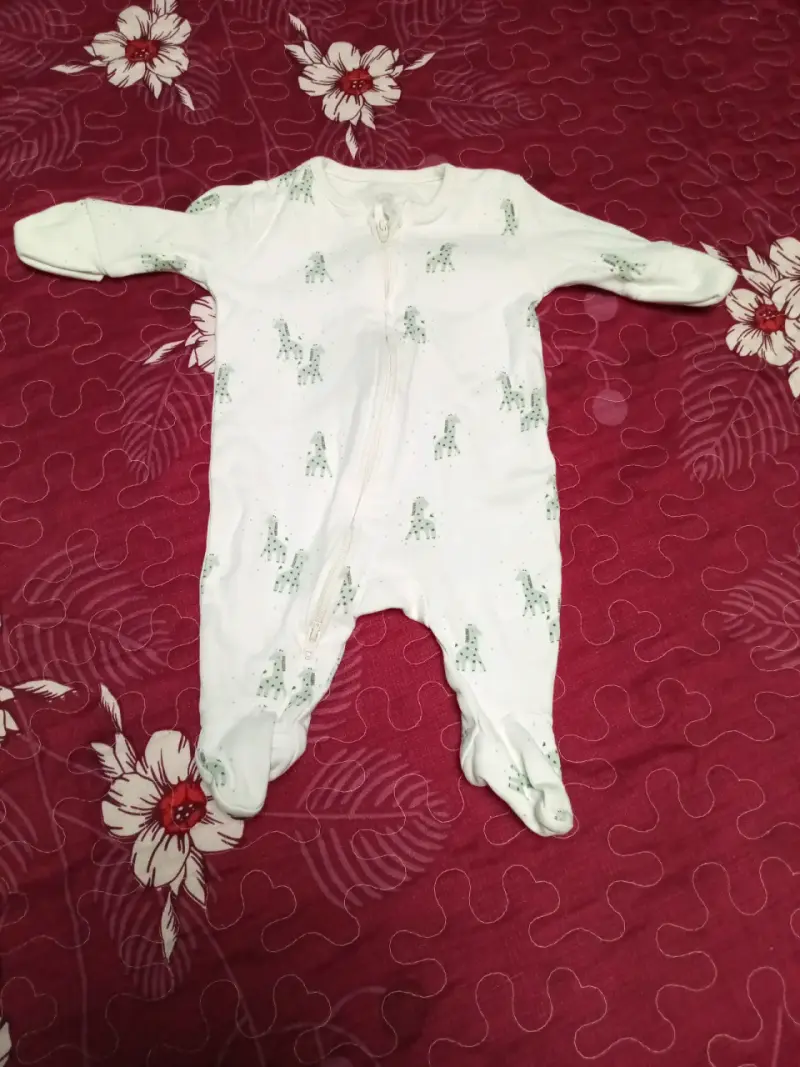 Pijama enterito estampado bebé - 1