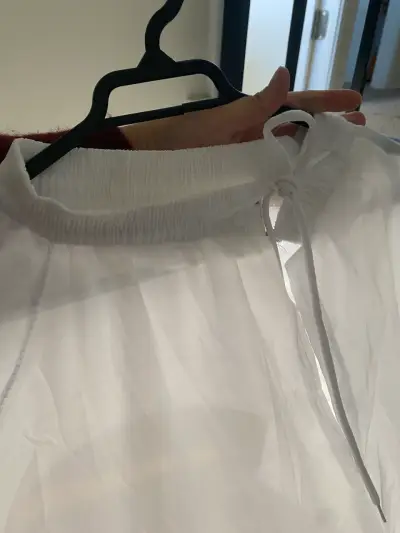 Falso de vestido de novia estilo princesa - miniatura 1