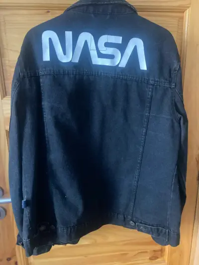Chaqueta negra NASA talla L - miniatura 2