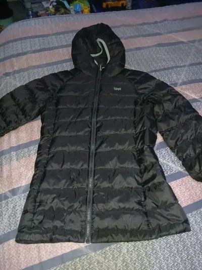 Parka negra con capucha Lippi - miniatura 1