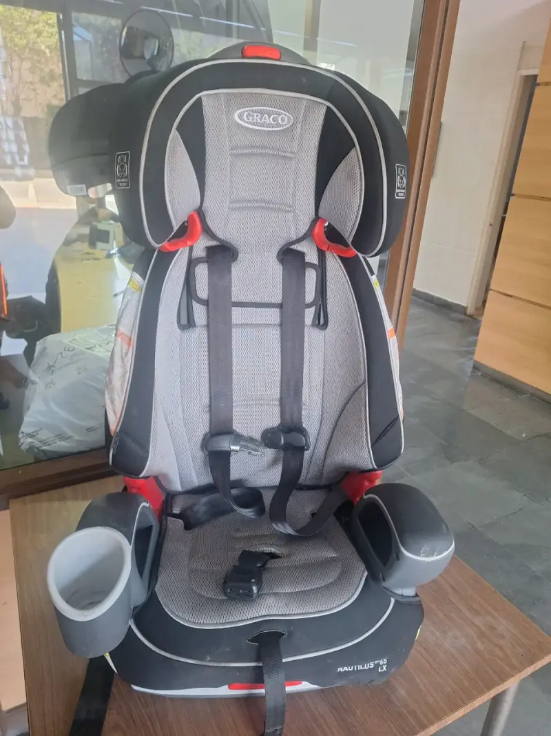Silla de auto Graco gris - 1