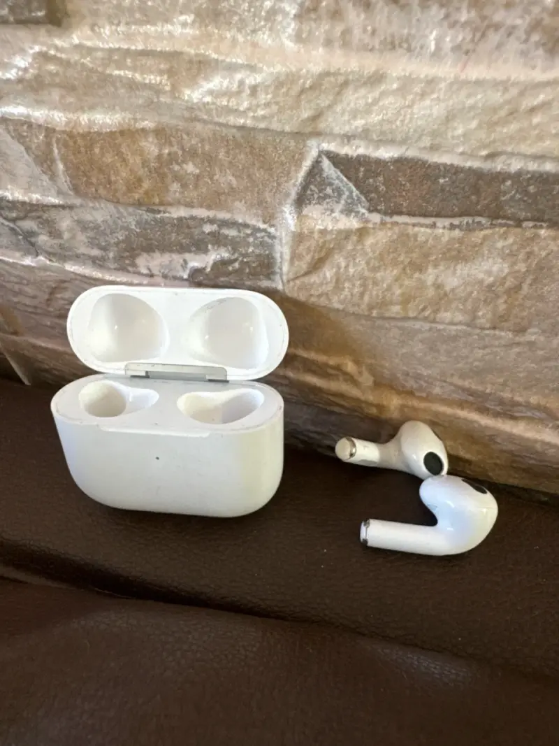 Auriculares inalámbricos blancos Apple - 4