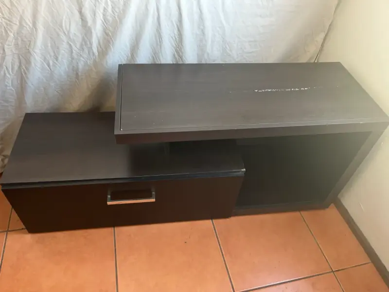 Mesa de TV moderna café - 2