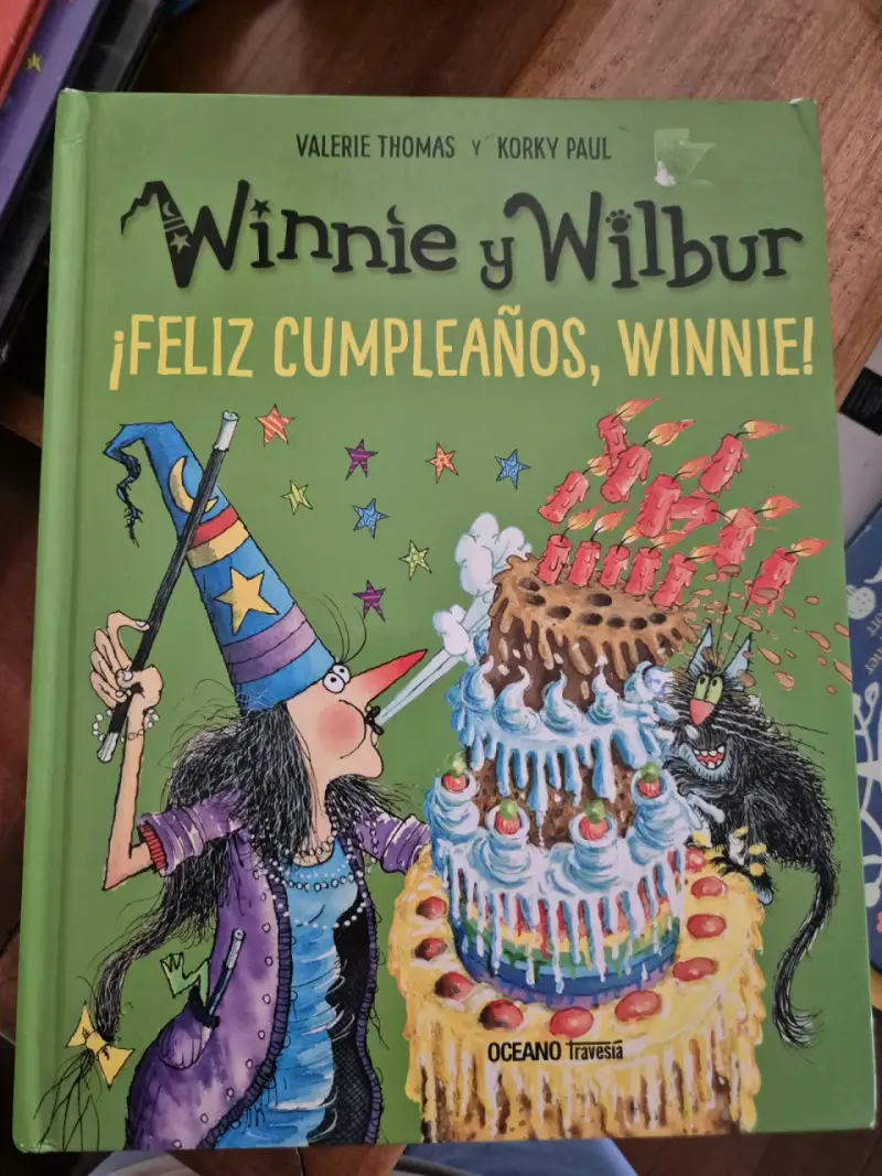 Libro Winnie y Wilbur cumpleaños