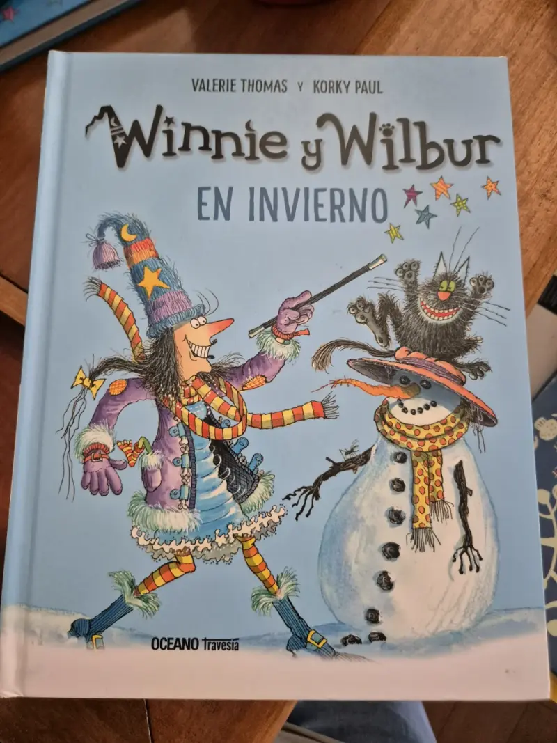 Libro infantil Winnie y Wilbur