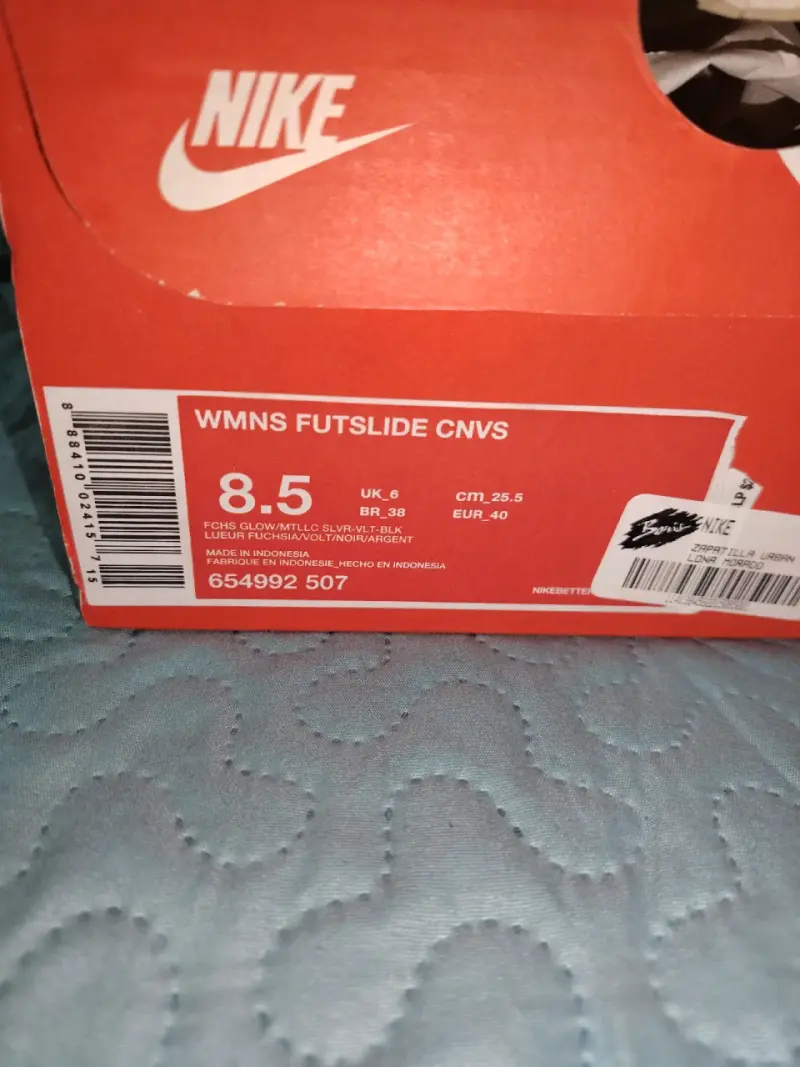 Zapatillas Nike moradas nuevas - 2