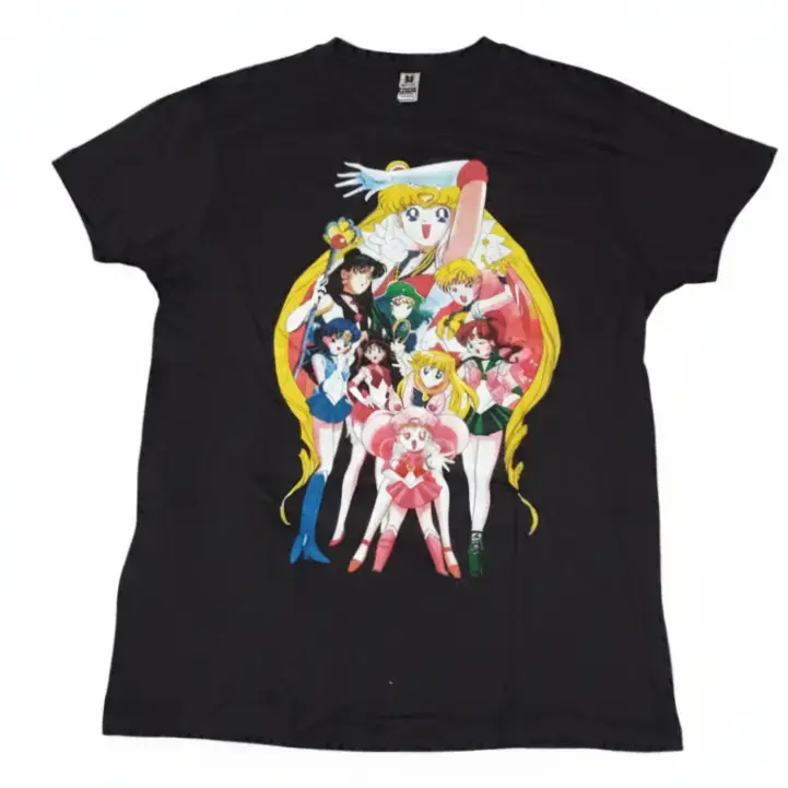 Polera negra Sailor Moon - 1