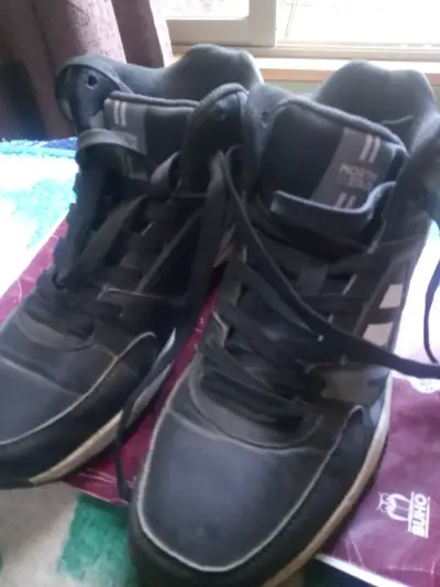 Zapatillas negras deportivas hombre - miniatura 2