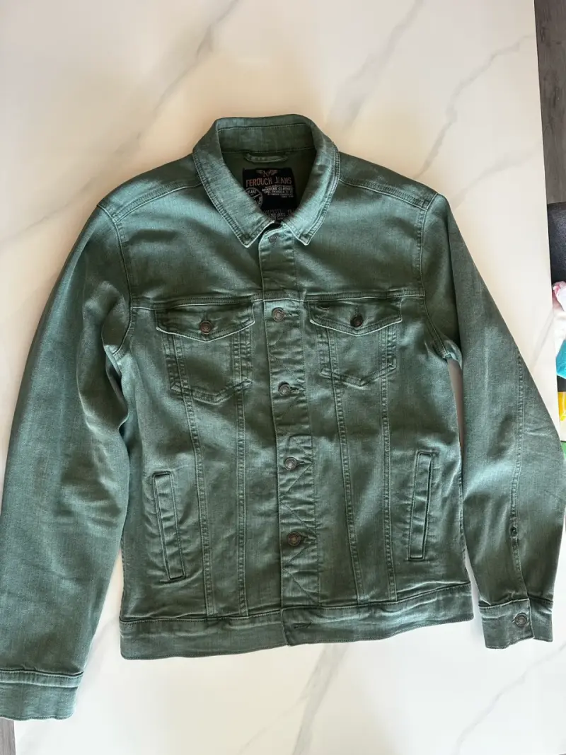 Chaqueta de mezclilla verde - 1