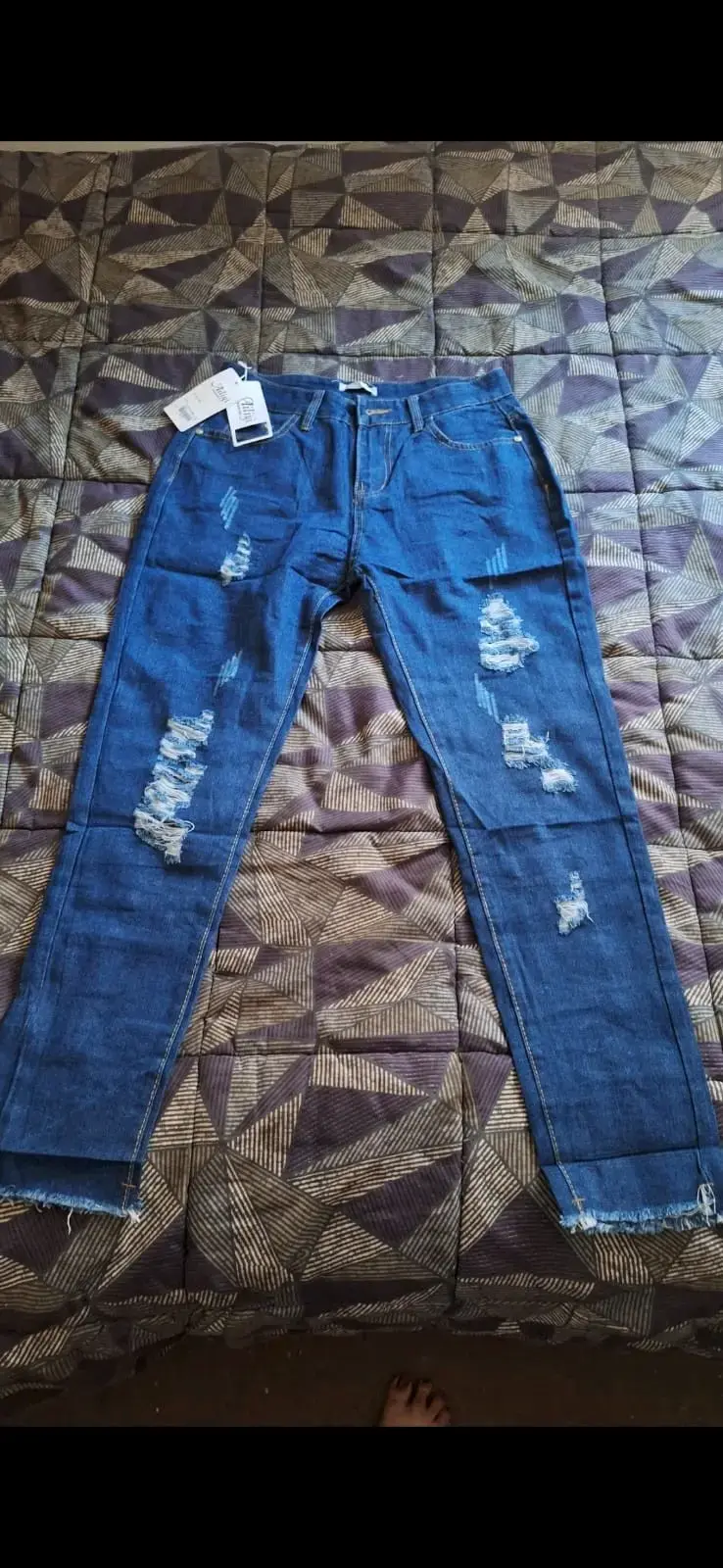 Jeans azules desgastados