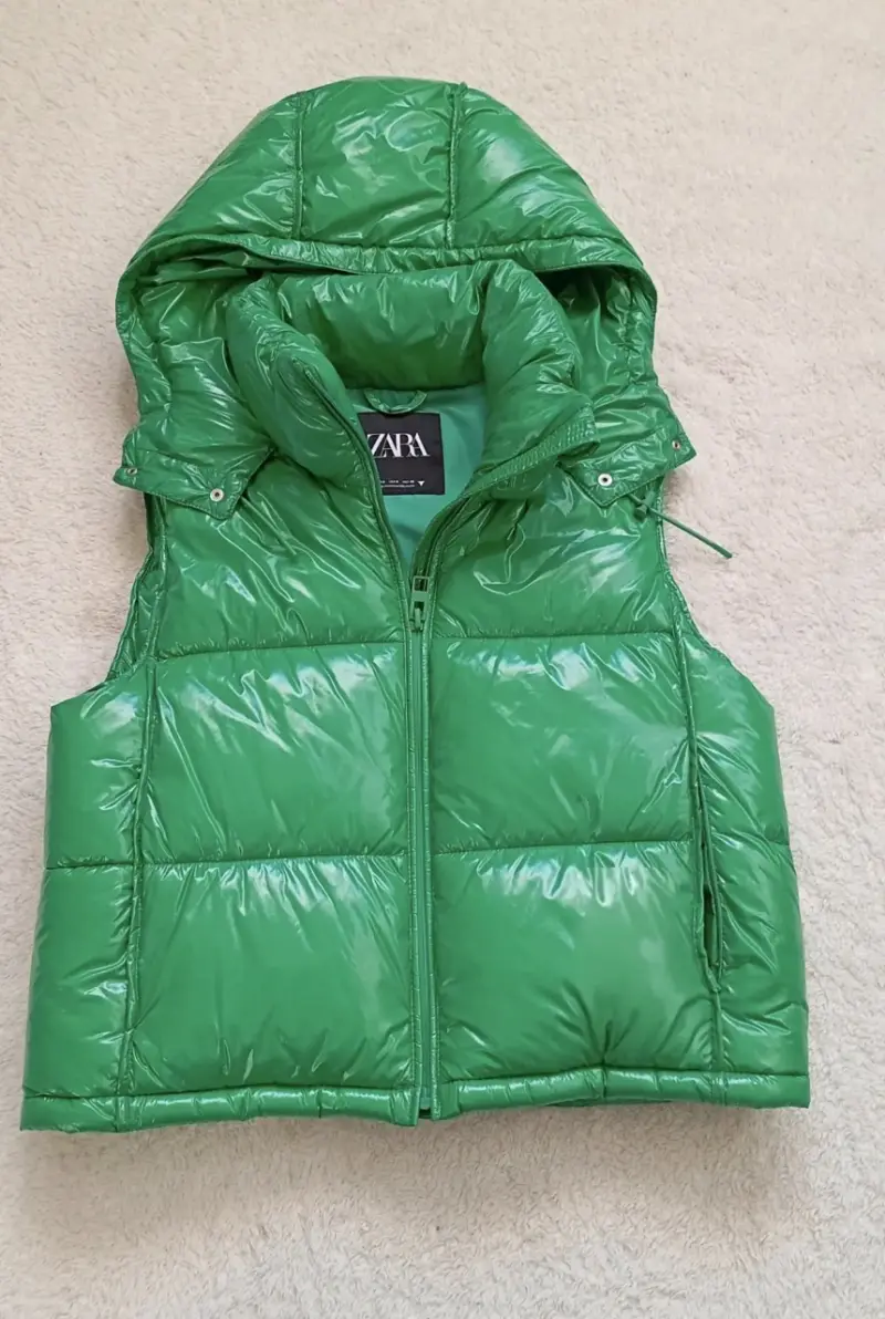 Chaqueta verde ZARA