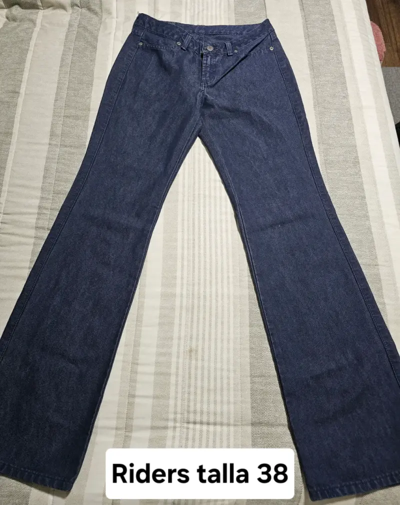 Jeans clásicos talla 38 (Nuevos con etiqueta) - 2