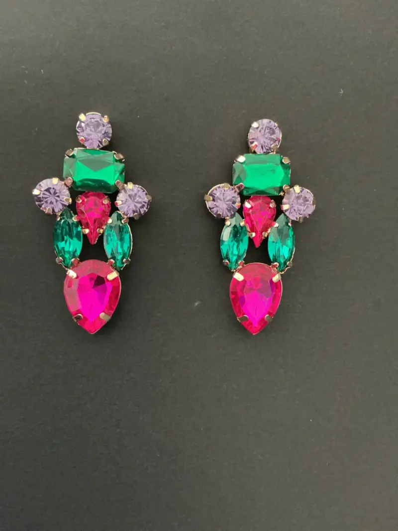 Pendientes con piedras de colores - 1