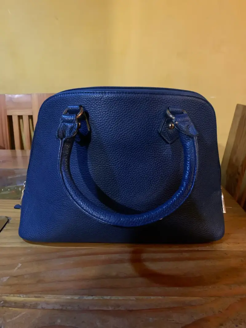 Cartera azul elegante - 4
