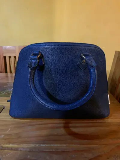 Cartera azul elegante - miniatura 4