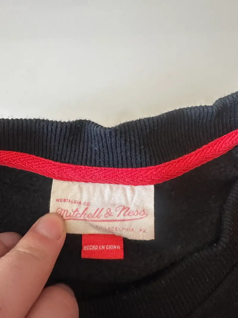 Polerón Mitchell & Ness - 2