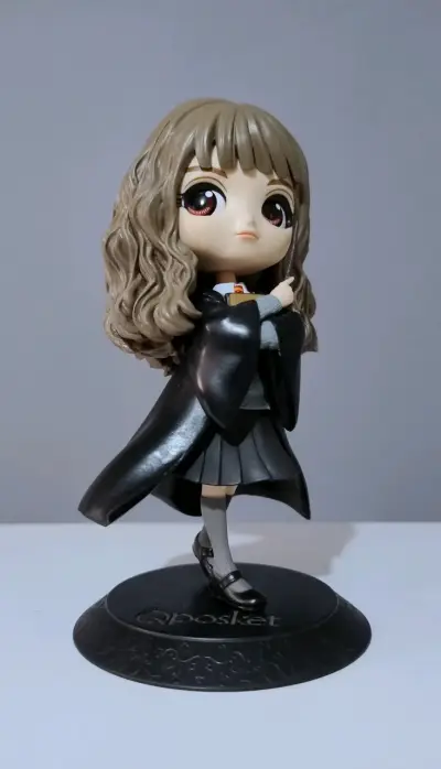 Figura original Q Posket de Hermione Granger - miniatura 1