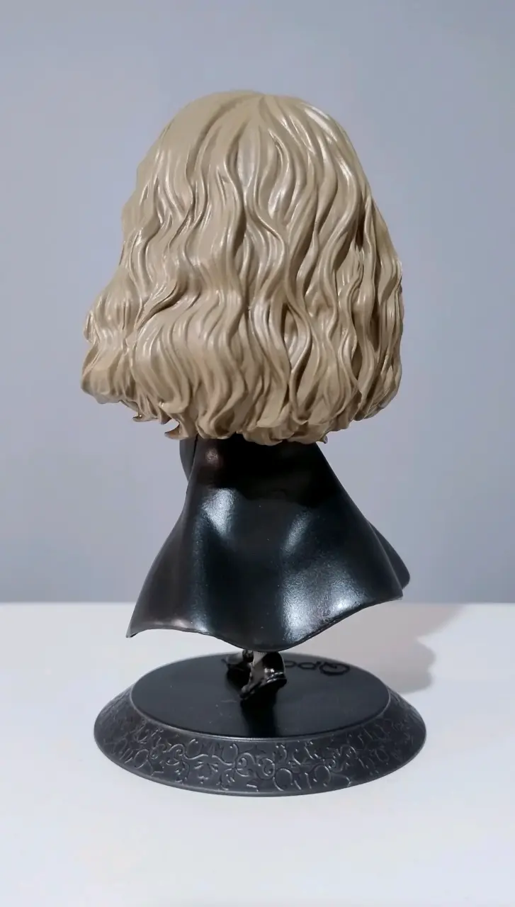 Figura original Q Posket de Hermione Granger - 4