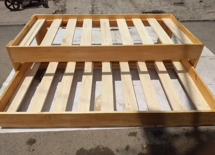 Base de cama de madera - 2
