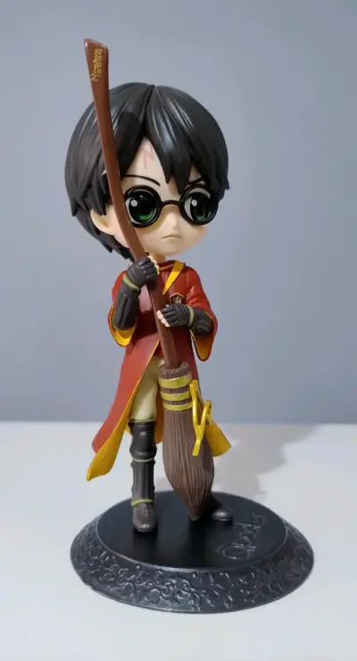 Figura original Q Posket Harry Potter Quidditch - miniatura 2