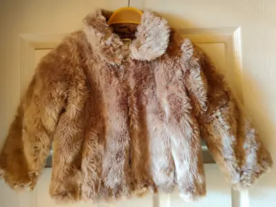 Chaqueta peluda de invierno - miniatura 1