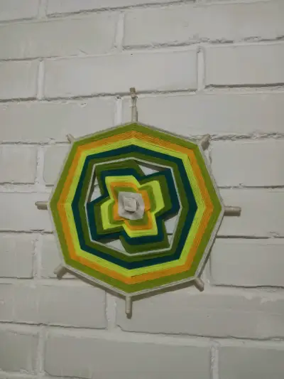 Atrapasueños decorativo colorido - miniatura 1