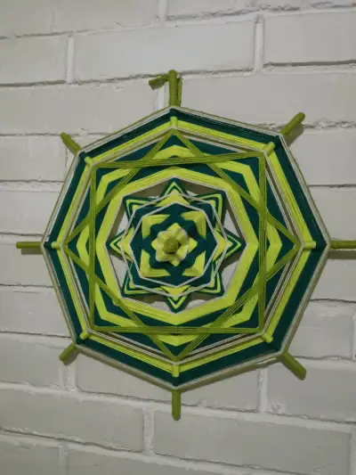 Atrapasueños decorativo colorido - miniatura 3