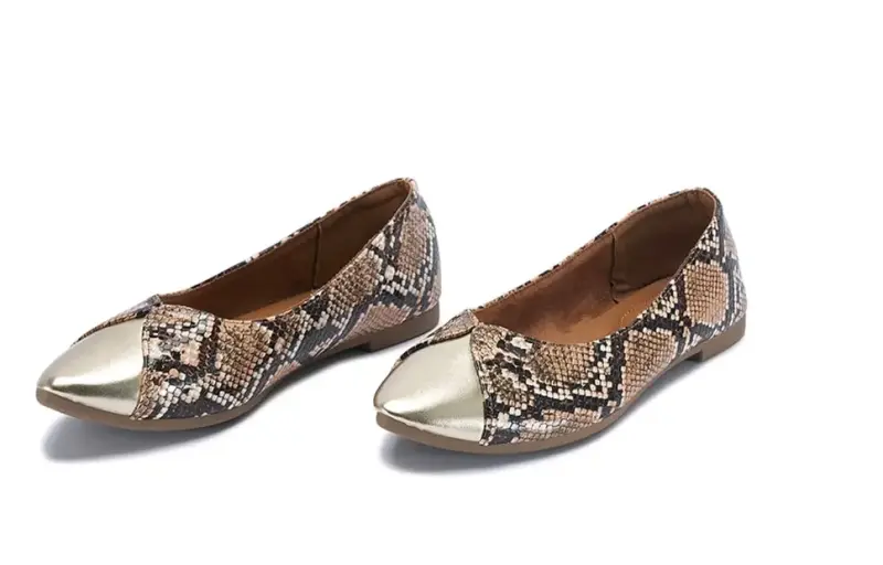 Bailarinas animal print y punta dorada - 4