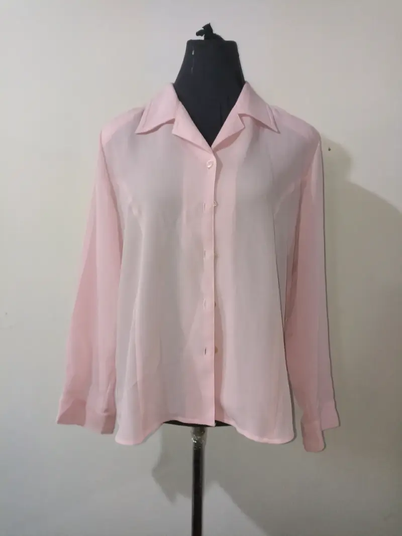 Blusa rosada de manga larga