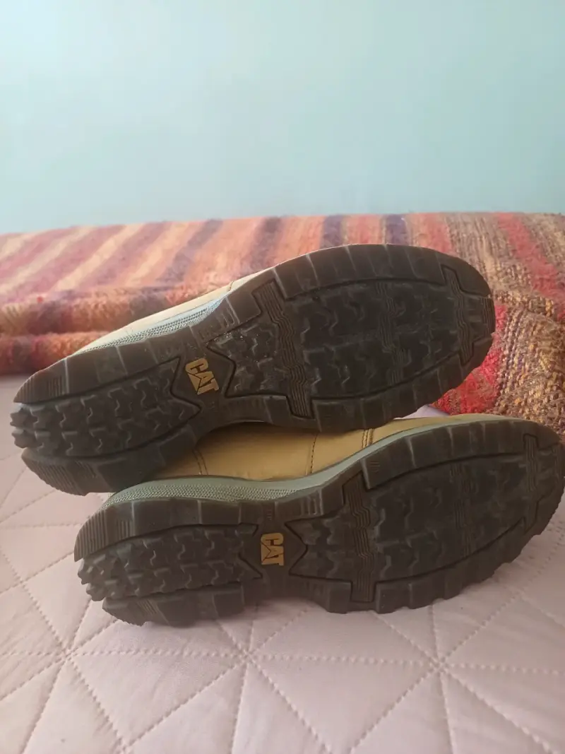 Botin Caterpillar beige mujer - 2