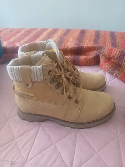 Botin Caterpillar beige mujer - miniatura 3