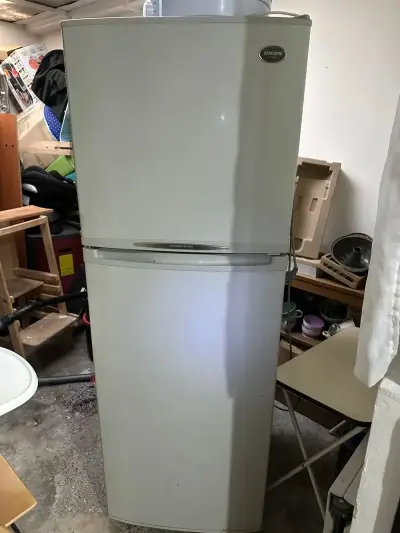 Refrigerador Samsung plata vertical - miniatura 1
