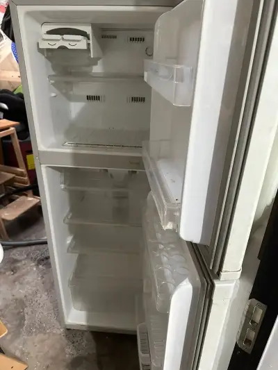 Refrigerador Samsung plata vertical - miniatura 4
